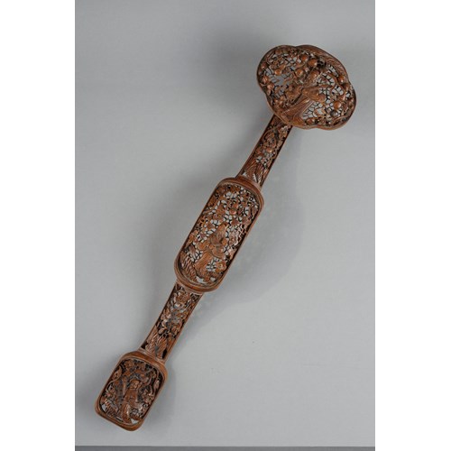 superb scepter very finely openwork and carved in boxwood  China 19th century 